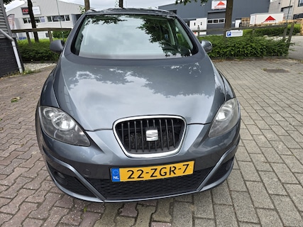 SEAT-Altea