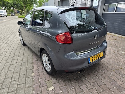 SEAT-Altea