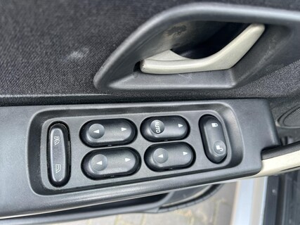 Land Rover-Freelander