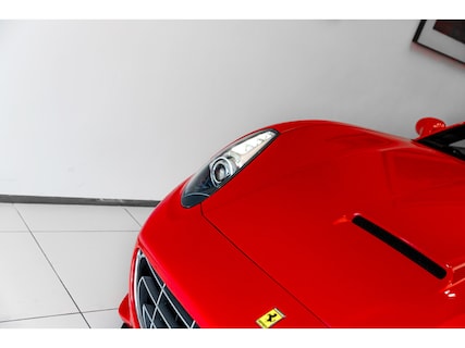 Ferrari-California