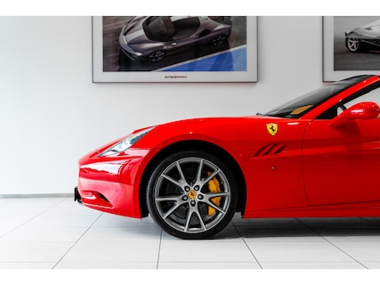 Ferrari-California