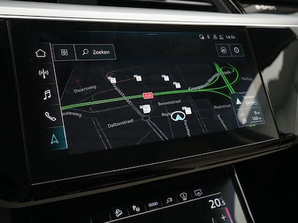 Audi-Q8 e-tron