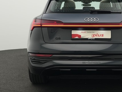 Audi-Q8 e-tron