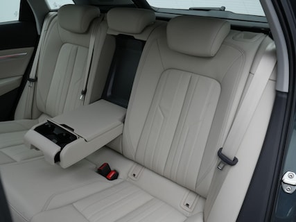 Audi-Q8 e-tron