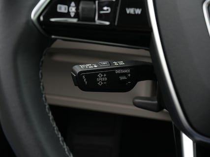 Audi-Q8 e-tron