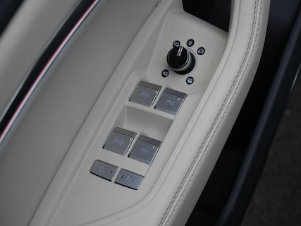 Audi-Q8 e-tron