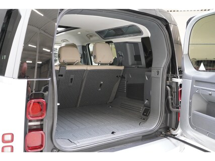 Land Rover-Defender