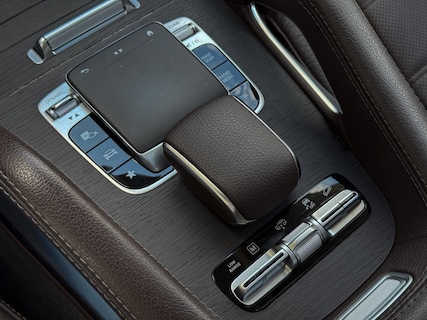 Mercedes-Benz-GLS