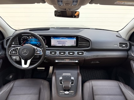 Mercedes-Benz-GLS