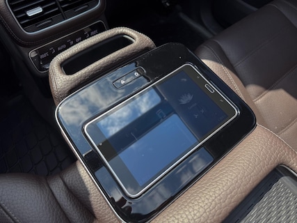 Mercedes-Benz-GLS