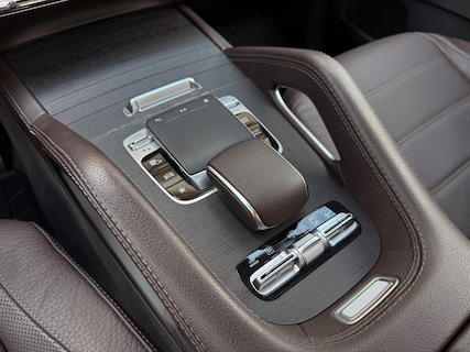 Mercedes-Benz-GLS