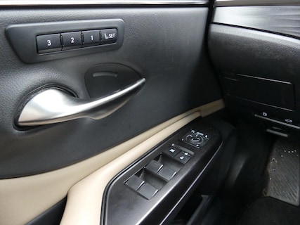 Lexus-ES