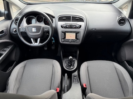 SEAT-Altea