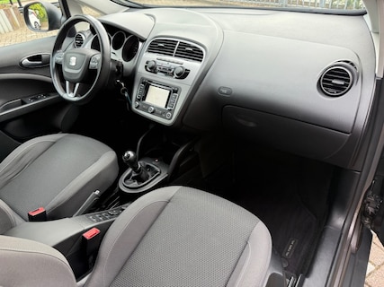 SEAT-Altea
