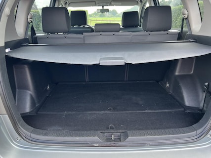 Toyota-Corolla Verso