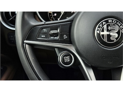 Alfa Romeo-Stelvio