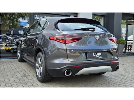 Alfa Romeo-Stelvio