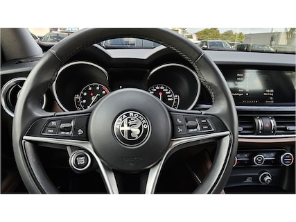 Alfa Romeo-Stelvio