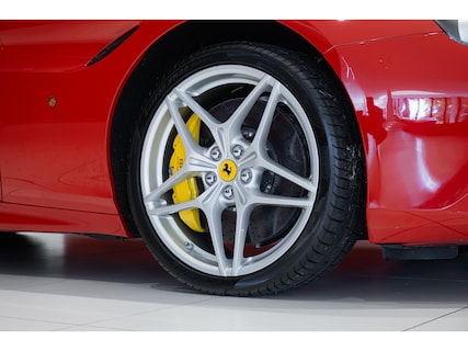 Ferrari-California