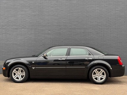 Chrysler-300C