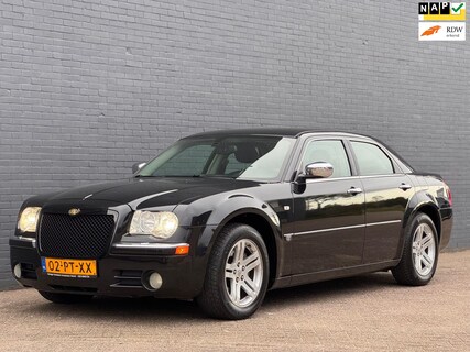 Chrysler-300C