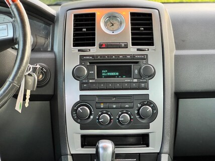 Chrysler-300C