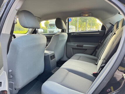 Chrysler-300C