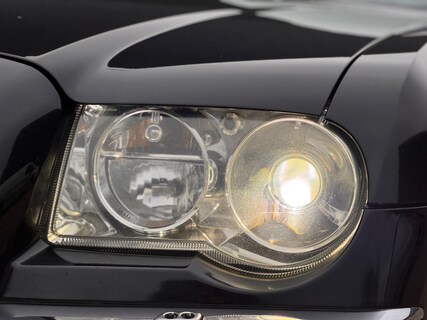 Chrysler-300C