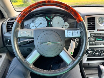 Chrysler-300C