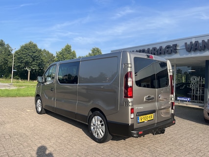 Nissan-NV300