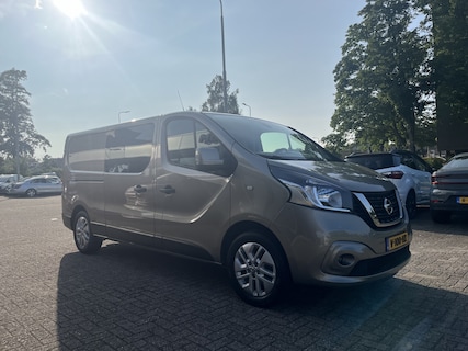 Nissan-NV300