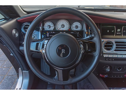 Rolls-Royce-Wraith