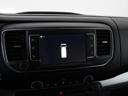 Peugeot-e-Traveller