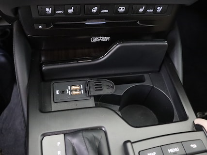 Lexus-ES