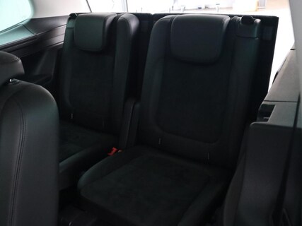 SEAT-Alhambra