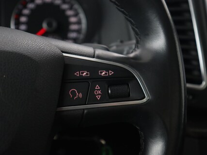 SEAT-Alhambra