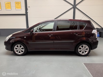 Toyota-Corolla Verso
