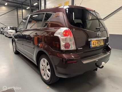 Toyota-Corolla Verso