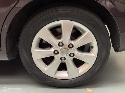 Toyota-Corolla Verso