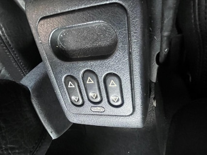 Peugeot-306