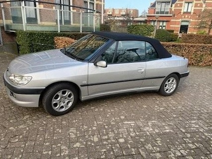 Peugeot-306
