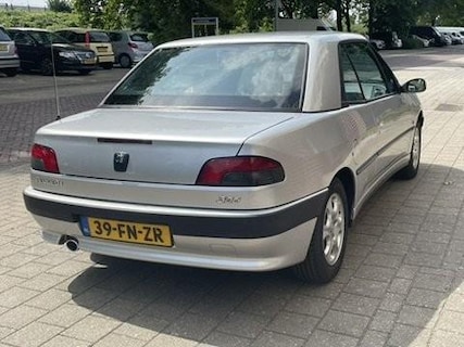 Peugeot-306