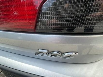 Peugeot-306