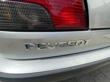 Peugeot-306