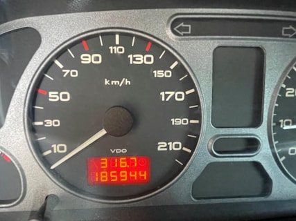 Peugeot-306