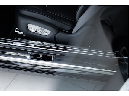 Rolls-Royce-Wraith