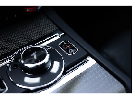 Rolls-Royce-Wraith
