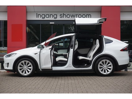 Tesla-Model X