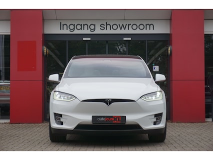 Tesla-Model X