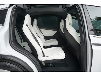 Tesla-Model X